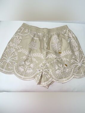 S’EDGE APPAREL Beige Embroidered Women’s Shorts 100% cotton, lined,w/ pockets